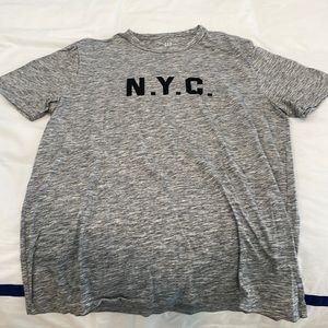 Gap NYC tshirt